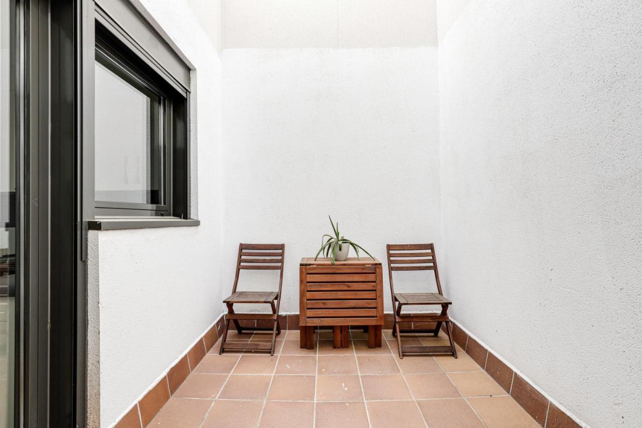 Urban Flats Vallirana Barcelona Eksteriør billede