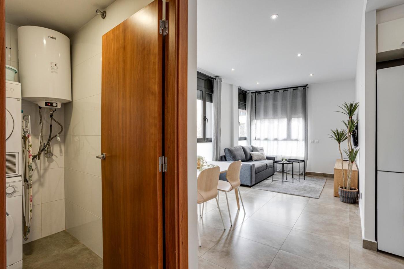 Urban Flats Vallirana Barcelona Eksteriør billede